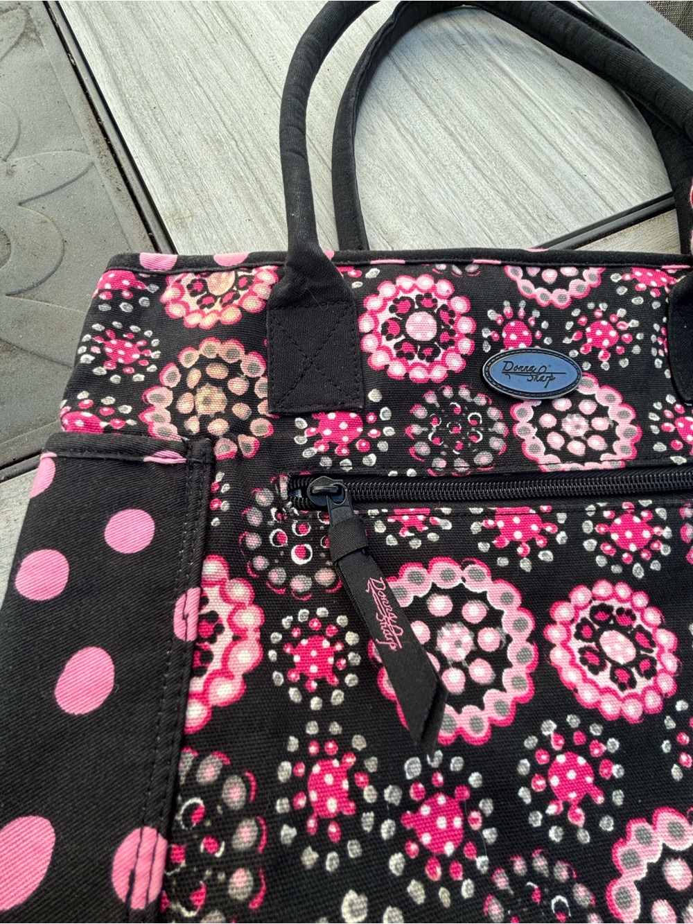 Donna Sharp Black and Pink Floral Tote Bag - Picture 2 of 5